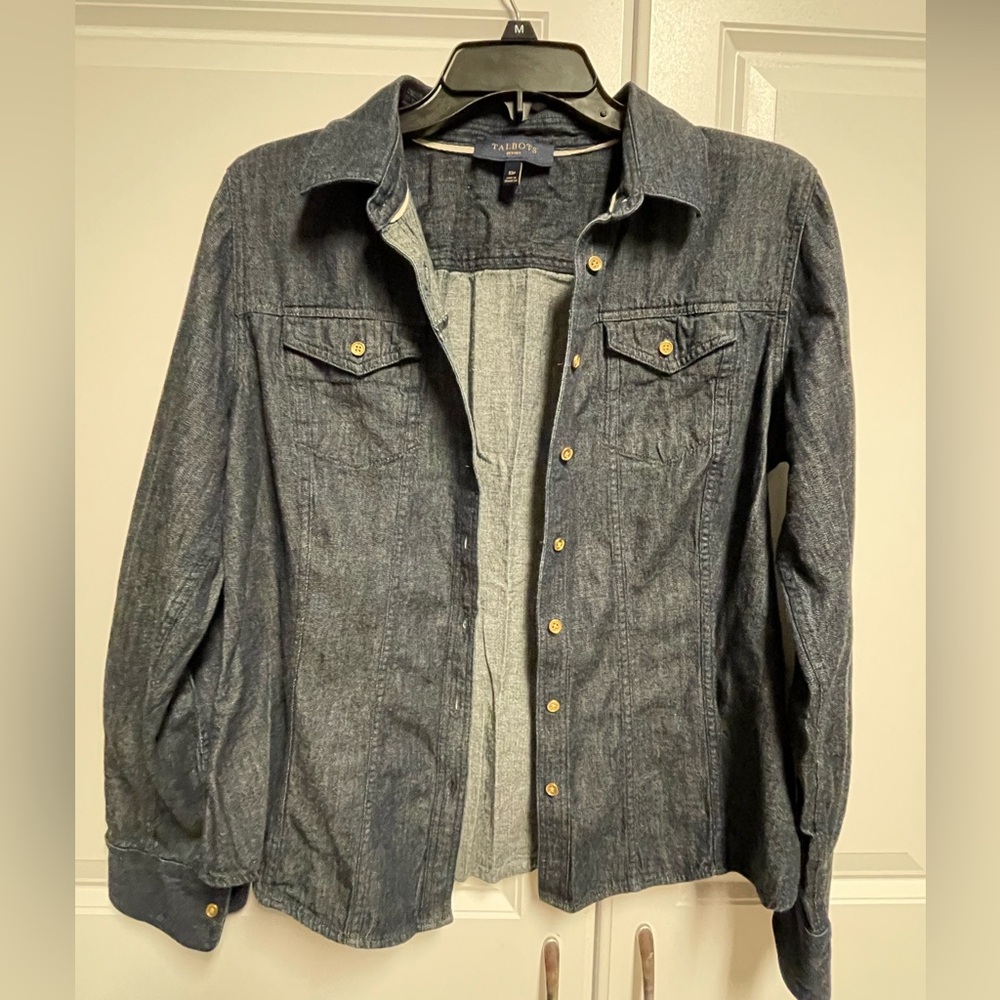 Talbots Chambray Button Up Shirt Womens Size 10P Dark Blue Denim Western Cowgirl